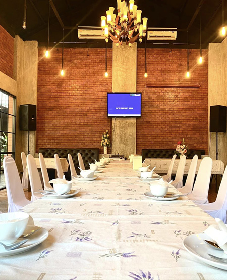CHAINAT GRAND HOTEL